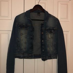 Medium/ Dark wash Jean jacket!